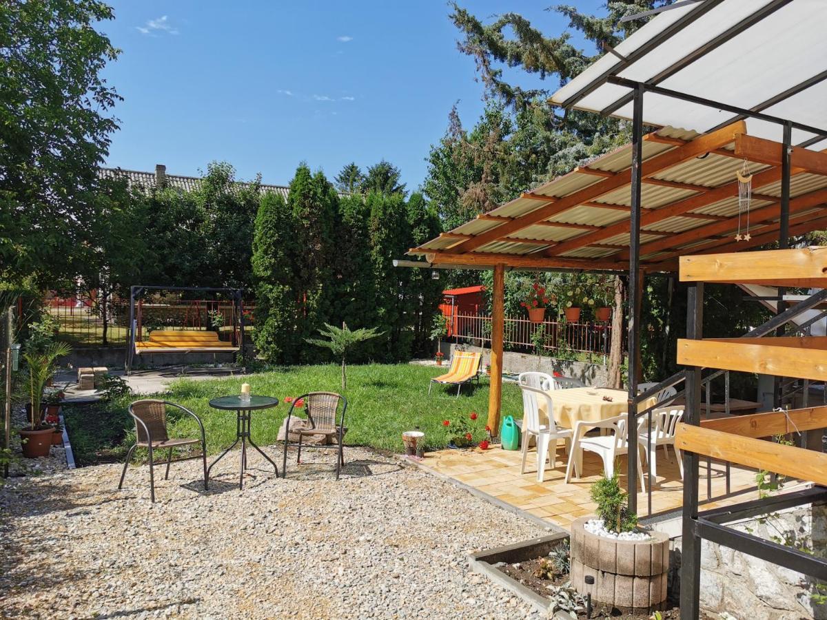 Appartement Zsory Furdo Lapartman Mezokovesd à Szihalom Extérieur photo