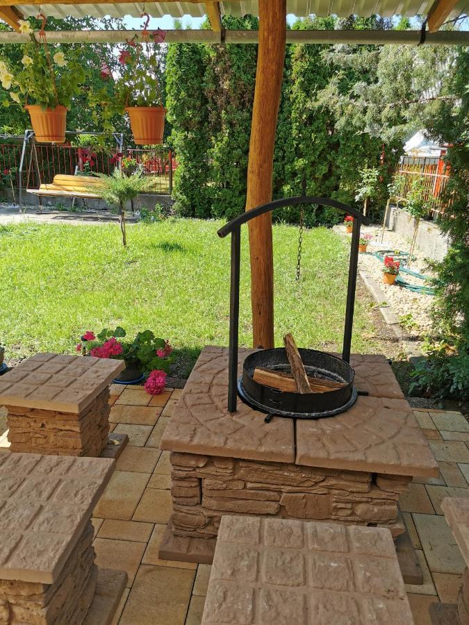 Appartement Zsory Furdo Lapartman Mezokovesd à Szihalom Extérieur photo