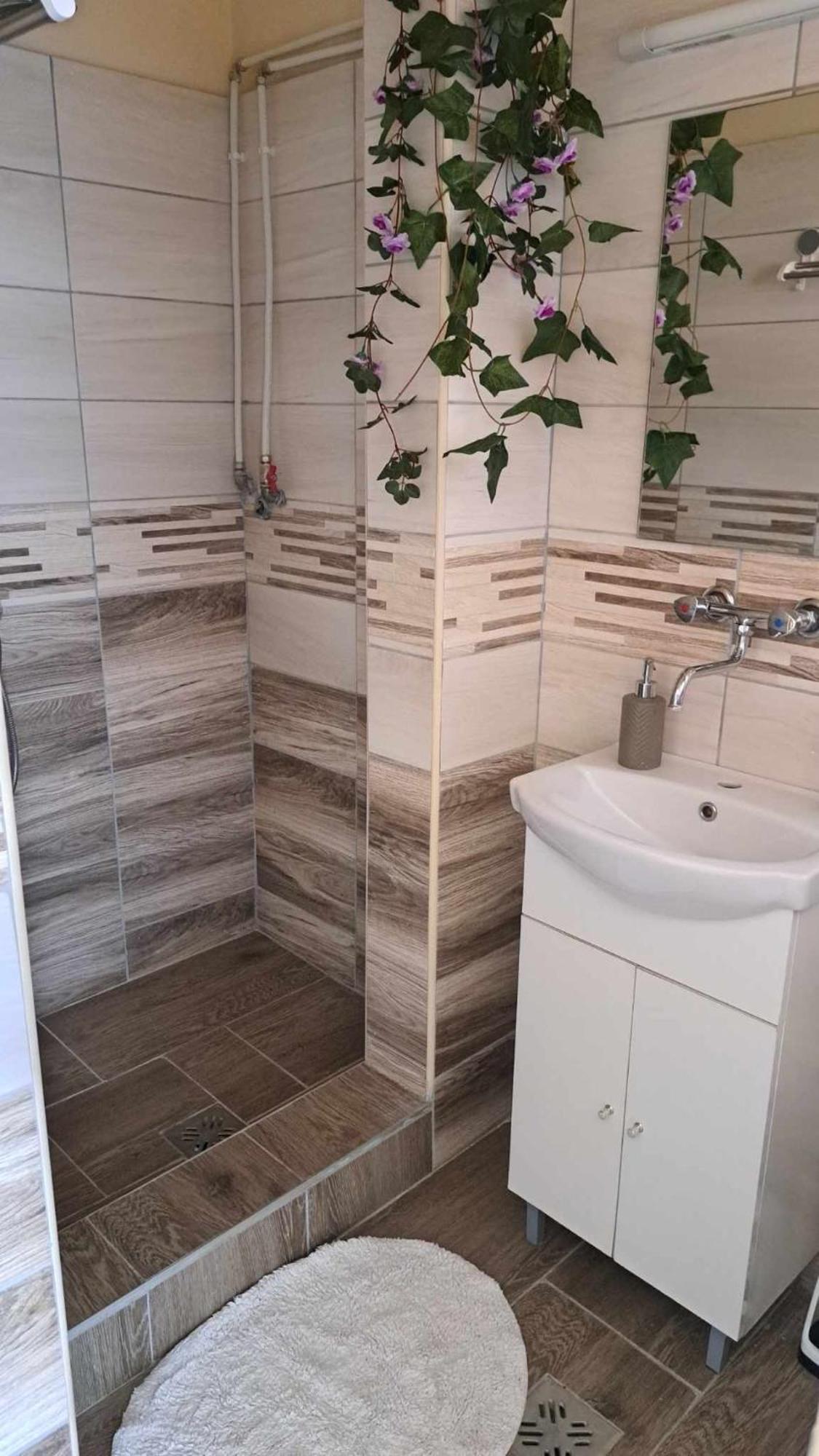 Appartement Zsory Furdo Lapartman Mezokovesd à Szihalom Extérieur photo